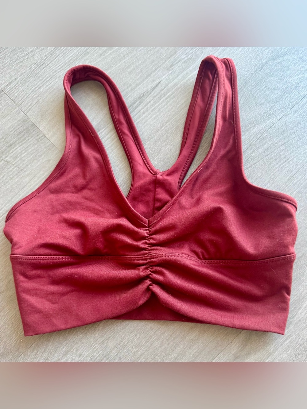 ALO Yoga Wild Thing Burgundy Deep V Ruched Crop Top Sz S 🍷 - Picture 3 of 6